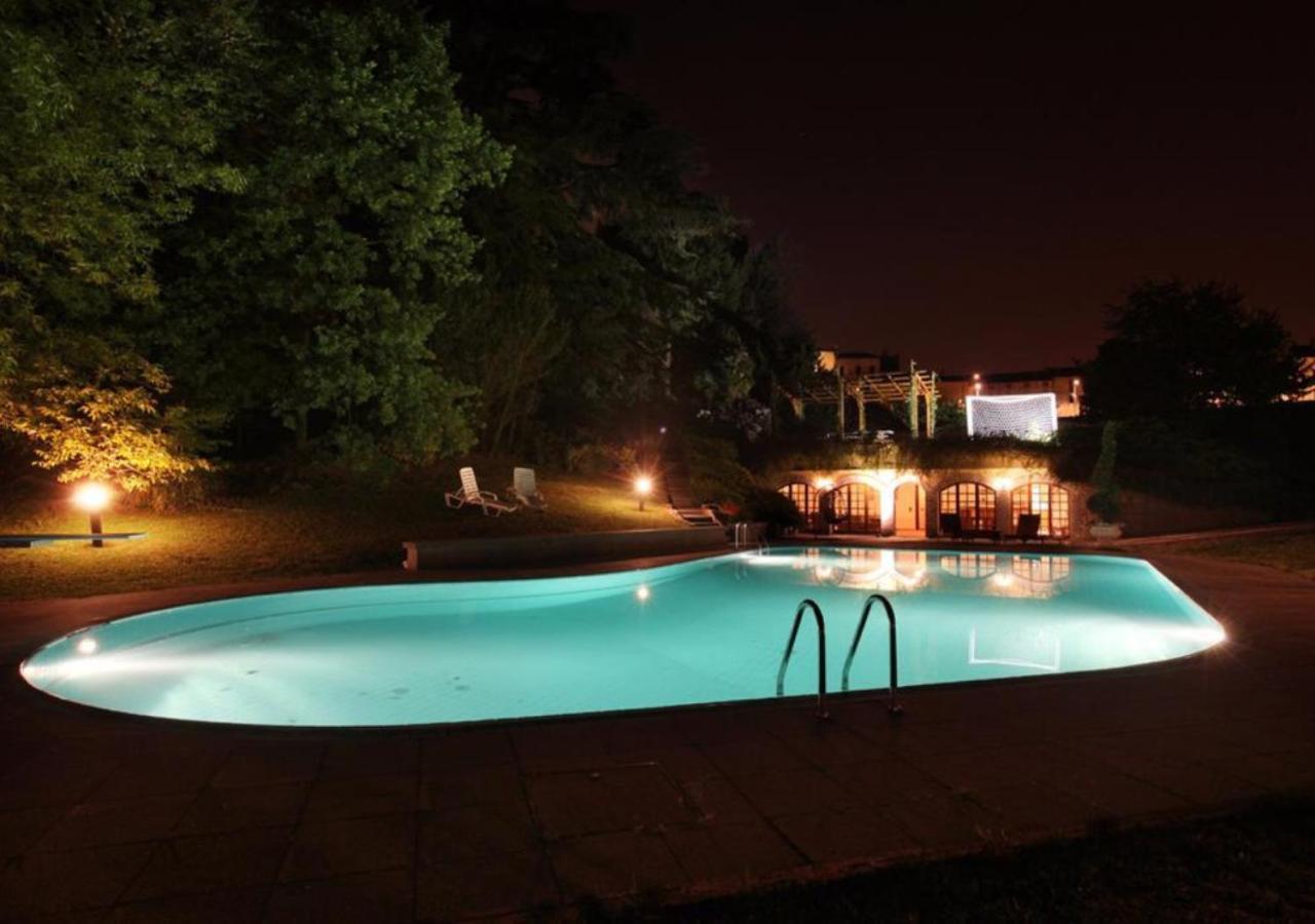 Villa Ghiringhelli Azzate Eksteriør bilde