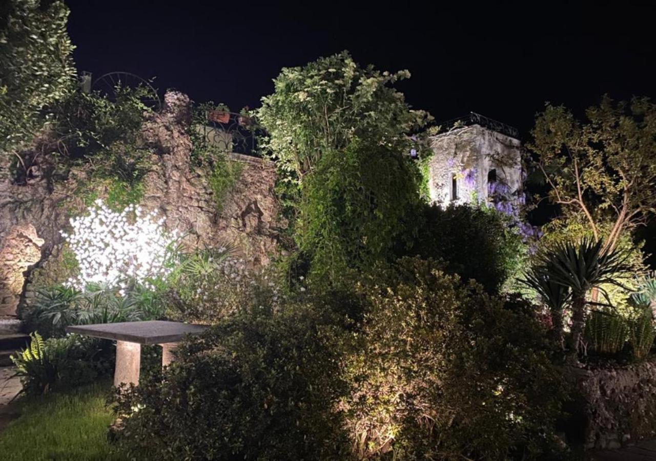 Villa Ghiringhelli Azzate Eksteriør bilde